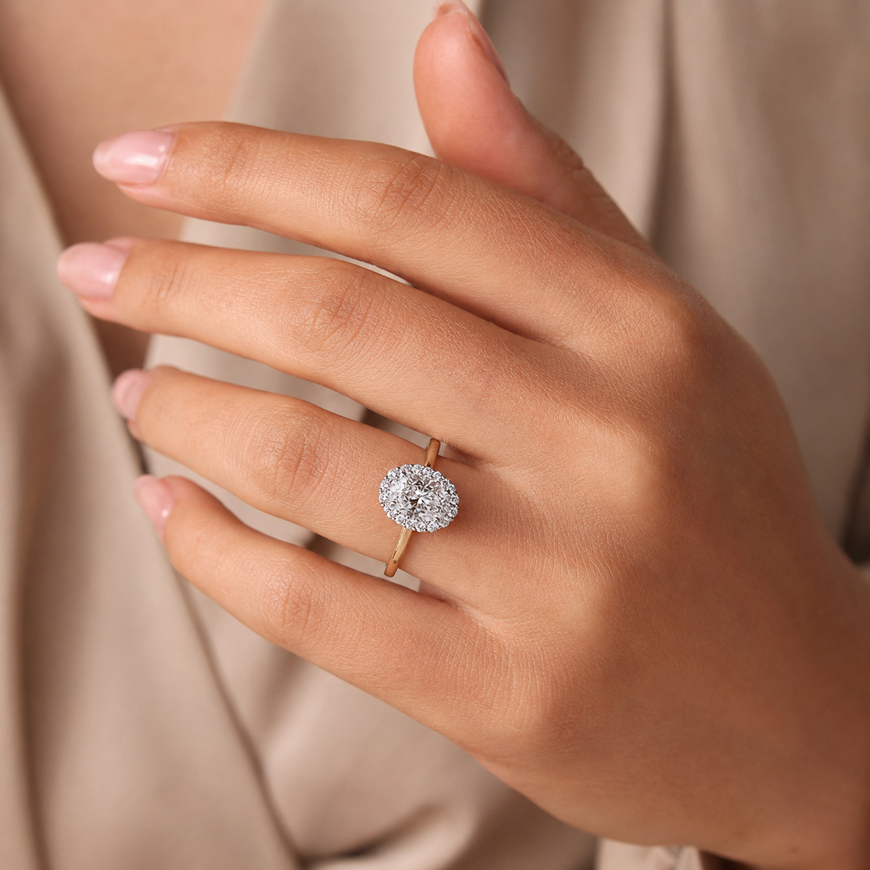 2CT Oval Lab Grown Diamond Halo Engagement Ring – IGI Certified 14K Gold